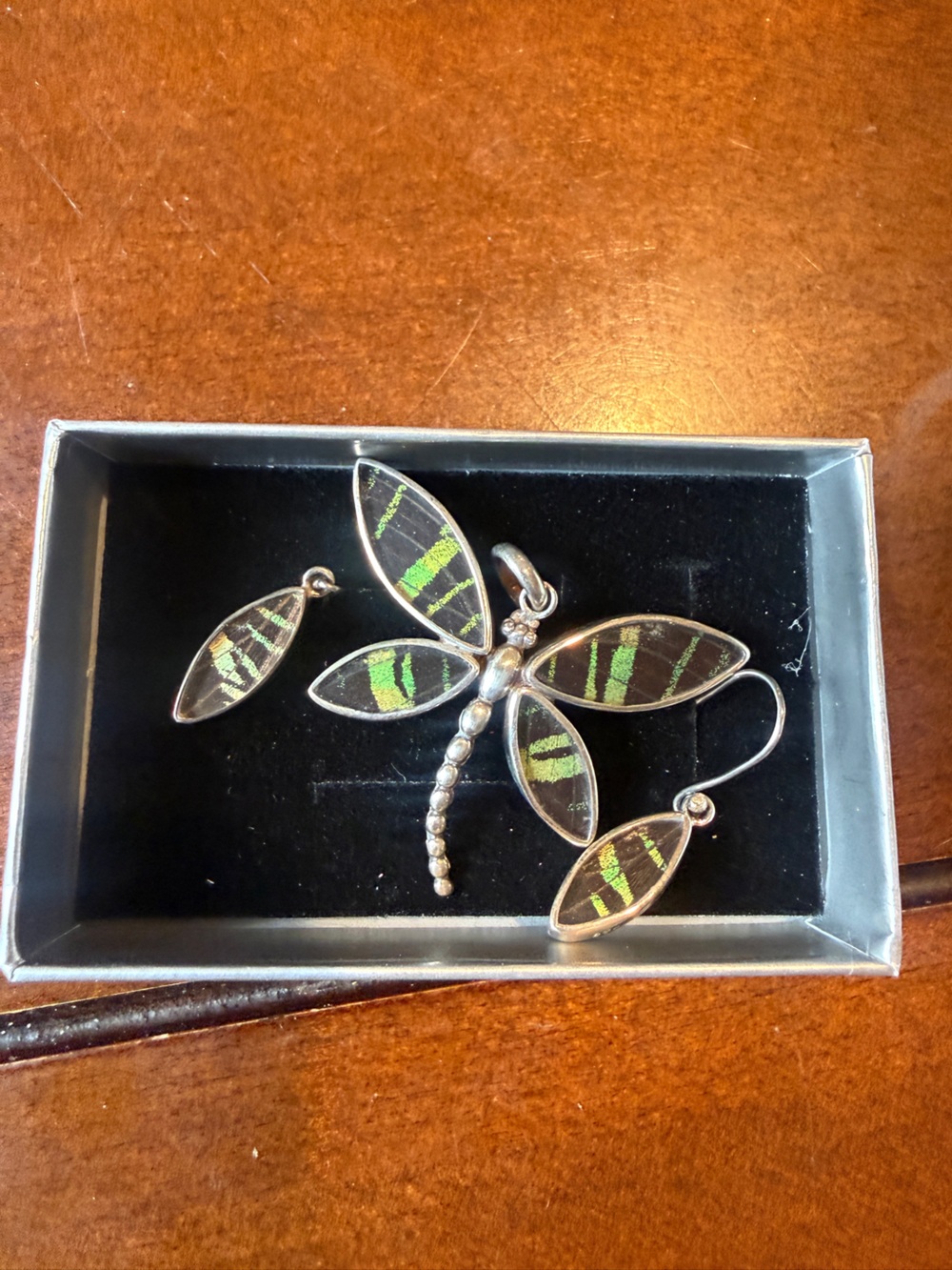 Silver butterfly necklace and Earrings Set with Iridescent Green bait Accents